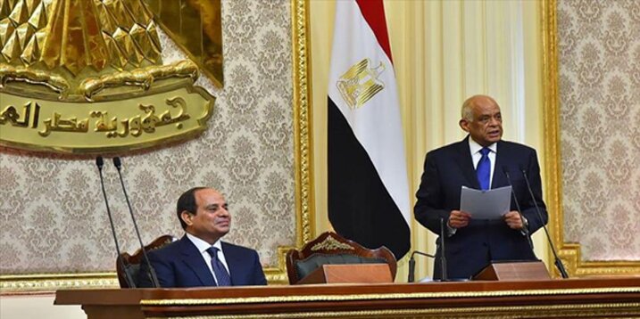 مصر : الرئيس عبد الفتاح السيسي يؤدي اليمين الدستورية لولايته الرئاسية الثانية والأخيرة دستوريا