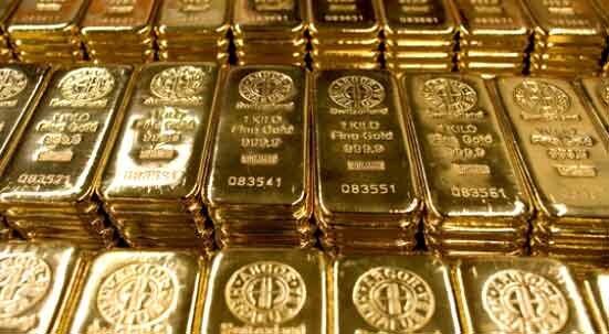 مال وأعمال : أسعار الذهب تتراجع عن أعلى مستوى في 7 سنوات